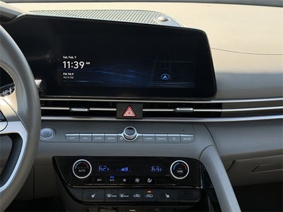 2025 Hyundai Elantra SEL Convenience