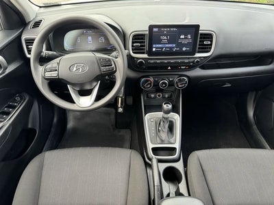 2024 Hyundai Venue SE