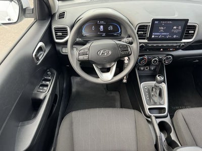2024 Hyundai Venue SE