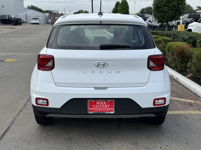 2024 Hyundai Venue SE