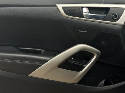 2015 Hyundai Veloster Base