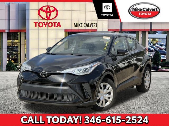 2021 Toyota C-HR LE's photo