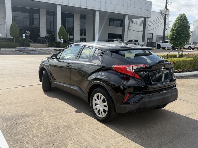 2021 Toyota C-HR LE