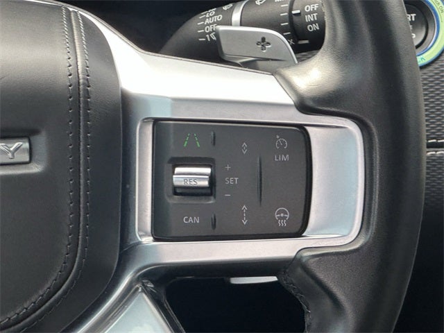 2023 Land Rover Discovery Metropolitan Edition