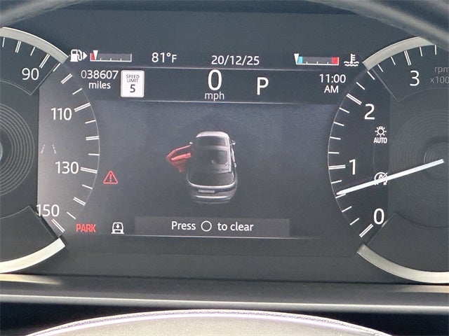 2023 Land Rover Discovery Metropolitan Edition