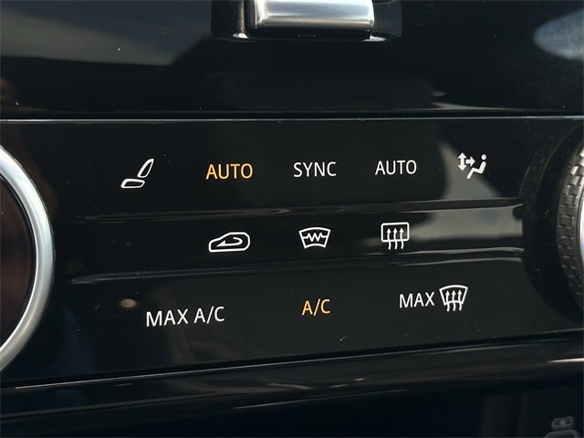 2023 Land Rover Discovery Metropolitan Edition