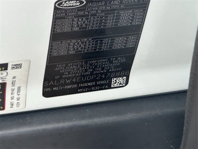 2023 Land Rover Discovery Metropolitan Edition