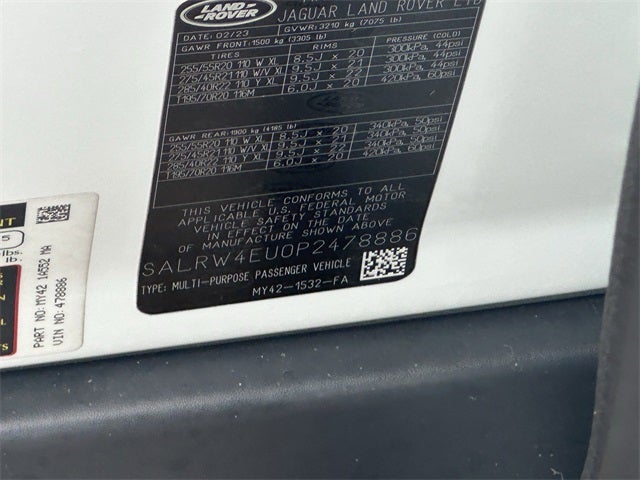 2023 Land Rover Discovery Metropolitan Edition