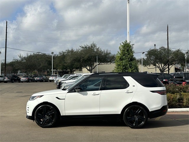 2023 Land Rover Discovery Metropolitan Edition