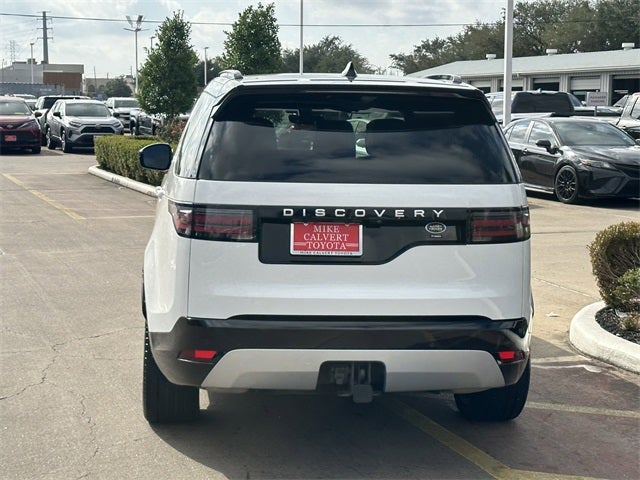 2023 Land Rover Discovery Metropolitan Edition
