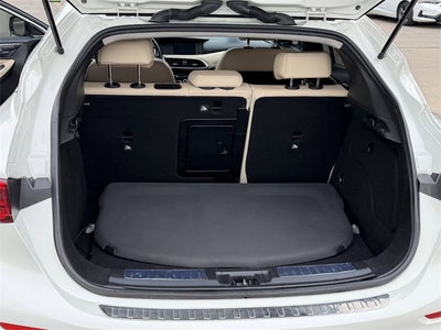 2017 INFINITI QX30 Premium