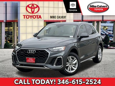 2022 Audi Q5 45 S line Premium quattro