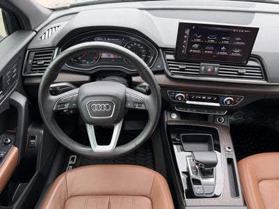 2022 Audi Q5 45 S line Premium quattro