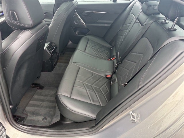 2024 BMW i5 eDrive40