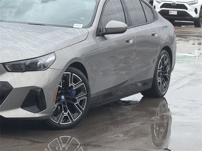 2024 BMW i5 eDrive40