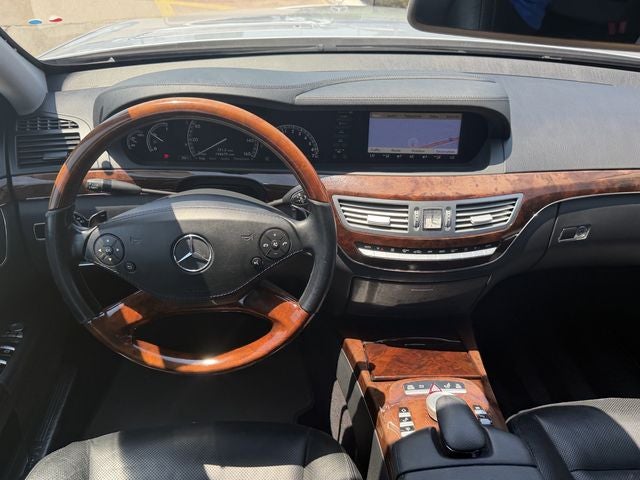 2010 Mercedes-Benz S-Class S 550
