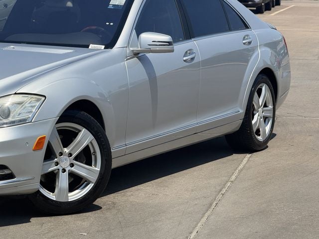 2010 Mercedes-Benz S-Class S 550