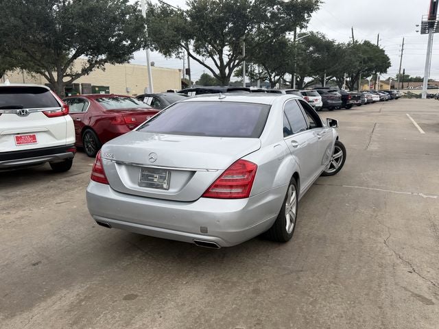 2010 Mercedes-Benz S-Class S 550