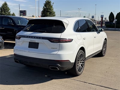 2019 Porsche Cayenne E-Hybrid Base