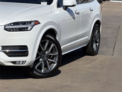 2019 Volvo XC90 T6 Momentum