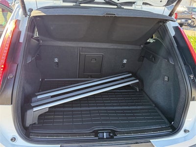 2023 Volvo XC40 B5 Plus Bright Theme