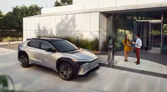 Mike Calvert Toyota in Houston TX