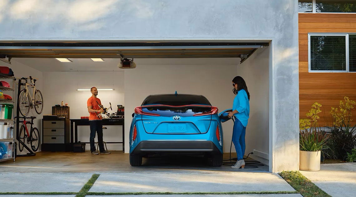 Mike Calvert Toyota in Houston TX