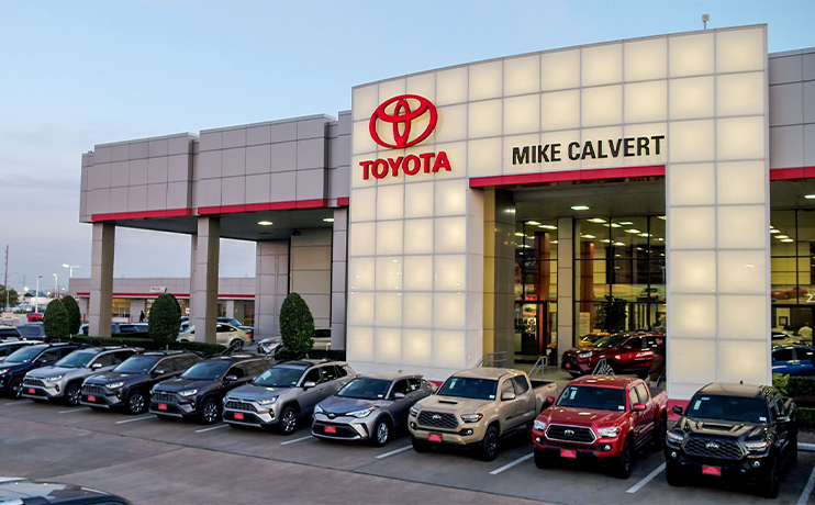 Mike Calvert Toyota in Houston TX