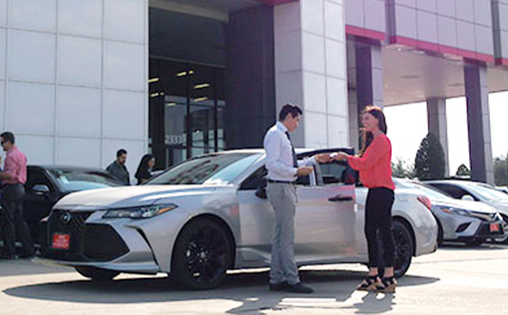 Mike Calvert Toyota in Houston TX